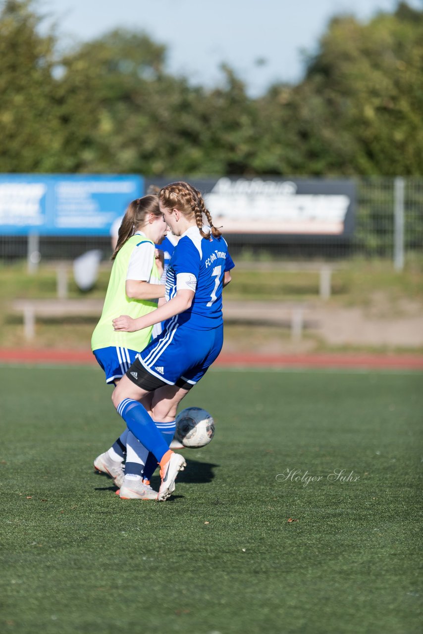 Bild 370 - F Ellerau - Union Tornesch 2 : Ergebnis: 3:2